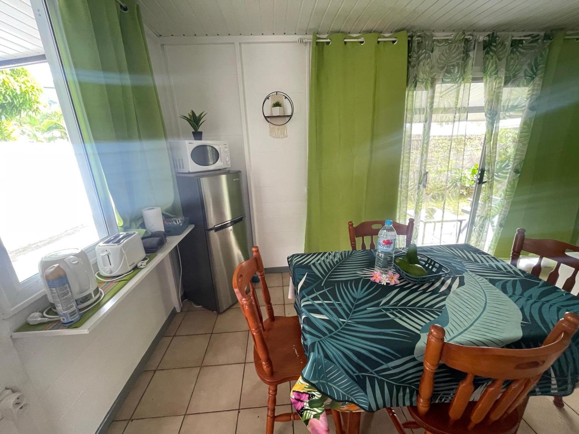 Tuatahi Beach Lodge بوناويا المظهر الخارجي الصورة
